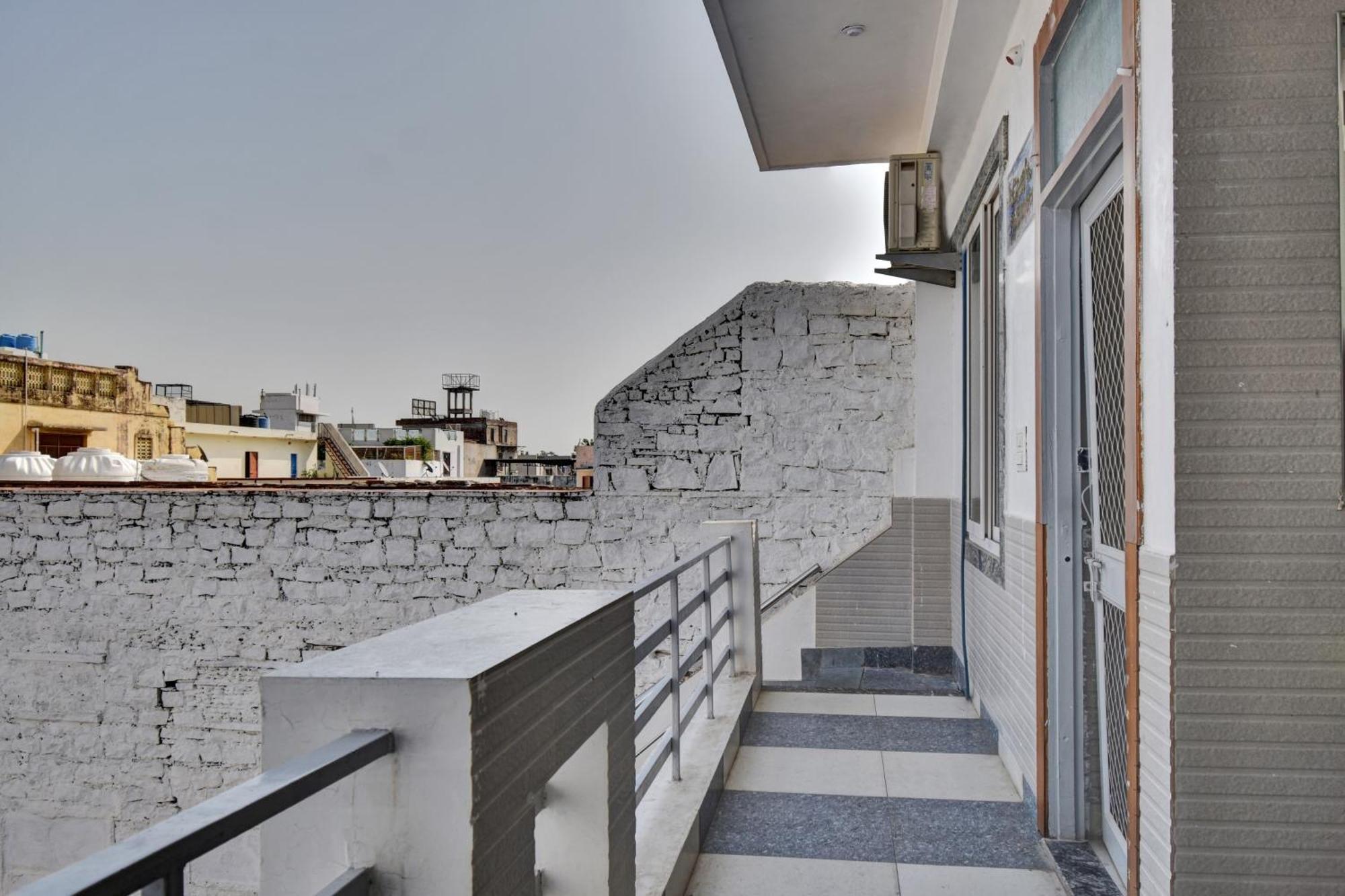 Oyo Flagship Apna Guest House Kota  Kültér fotó
